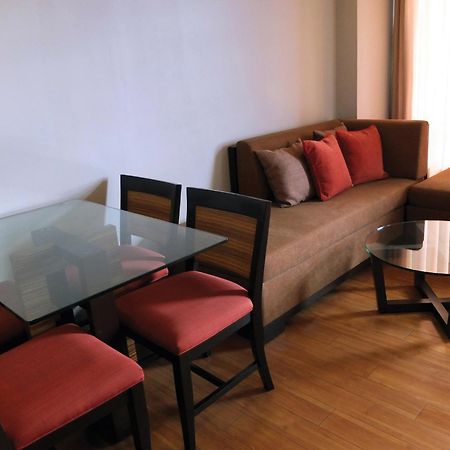 Soleste Suites Quezon City Εξωτερικό φωτογραφία