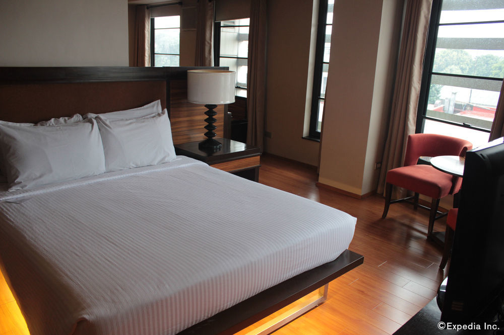 Soleste Suites Quezon City Εξωτερικό φωτογραφία