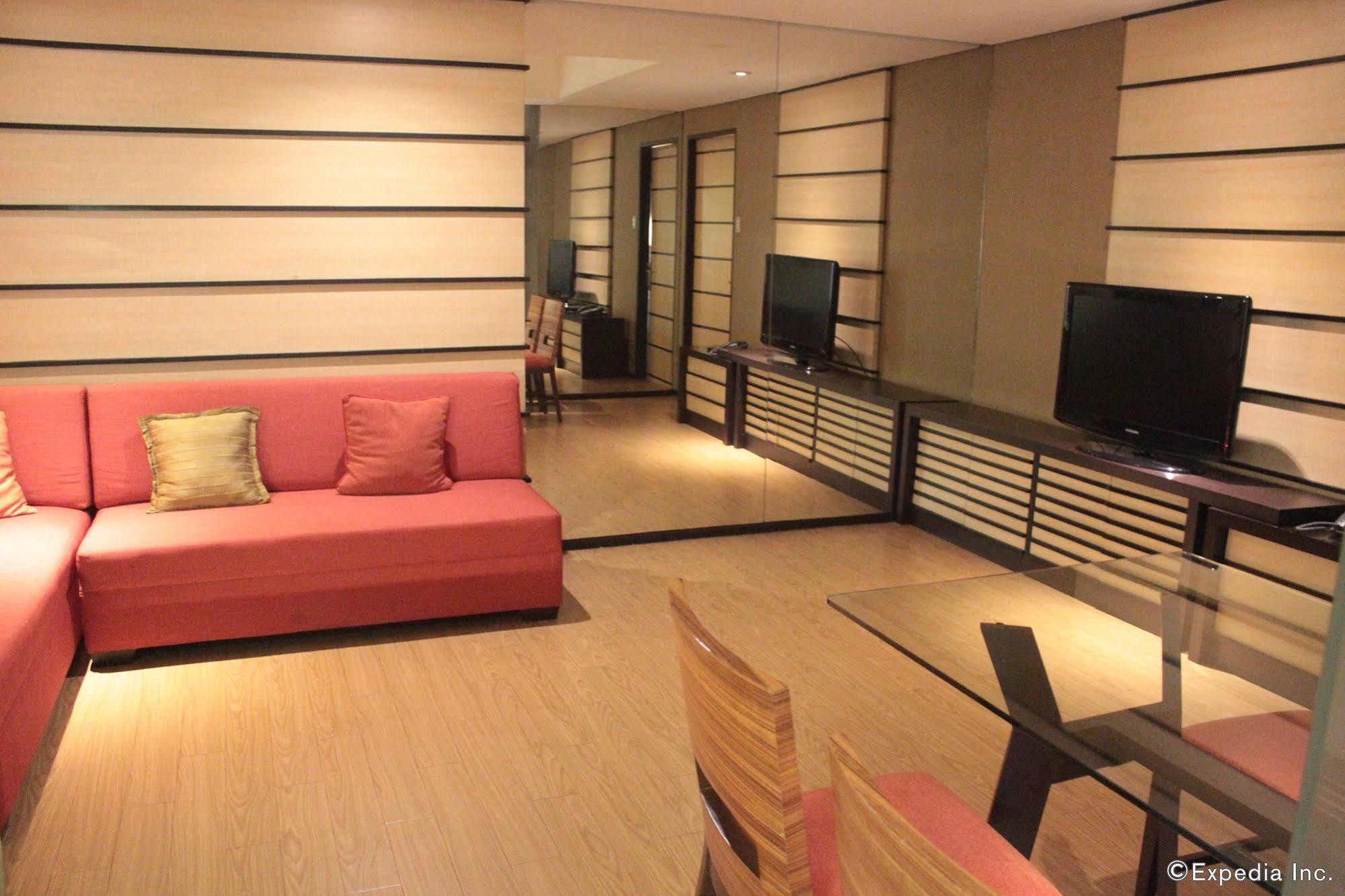 Soleste Suites Quezon City Εξωτερικό φωτογραφία