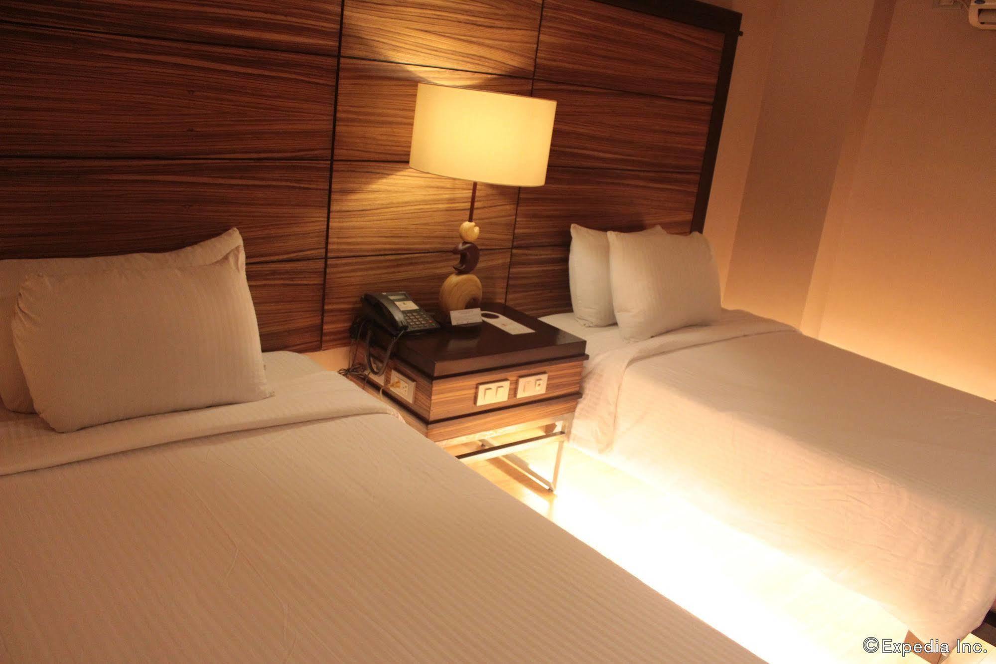 Soleste Suites Quezon City Εξωτερικό φωτογραφία