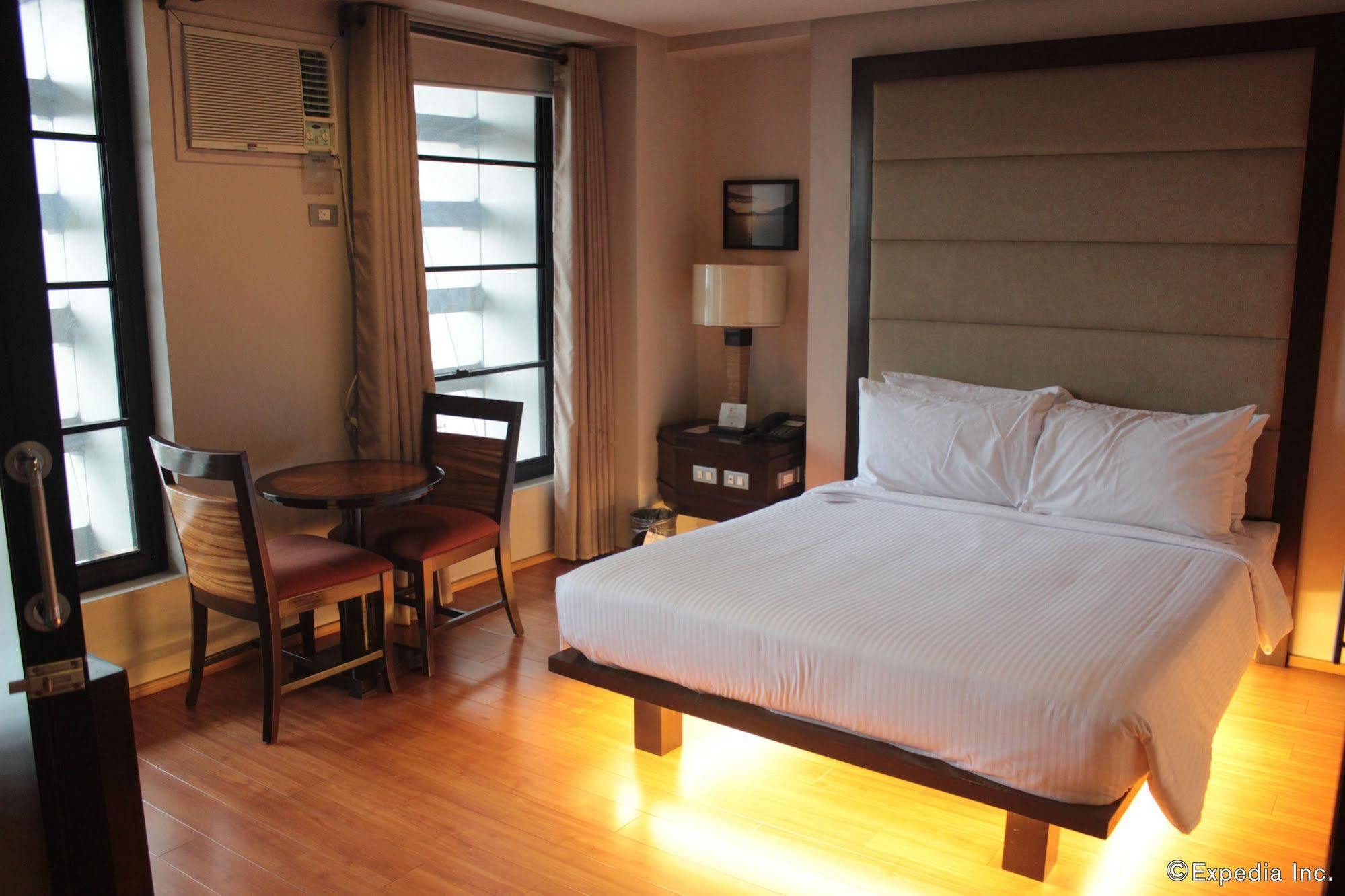 Soleste Suites Quezon City Εξωτερικό φωτογραφία