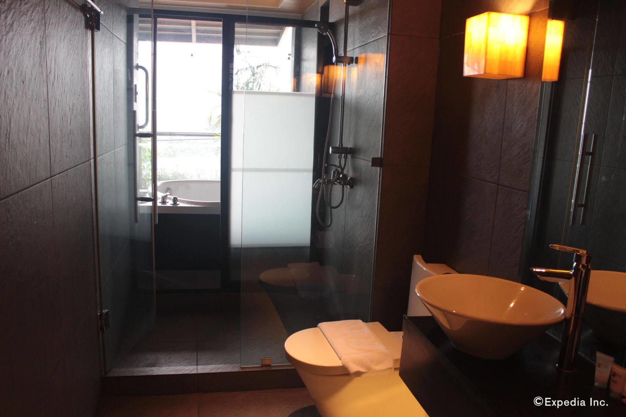 Soleste Suites Quezon City Εξωτερικό φωτογραφία