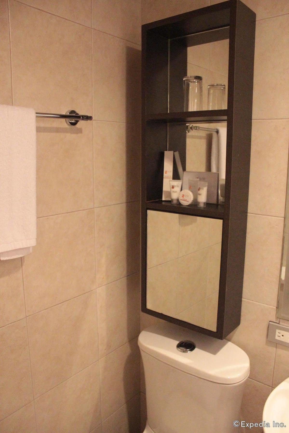 Soleste Suites Quezon City Εξωτερικό φωτογραφία
