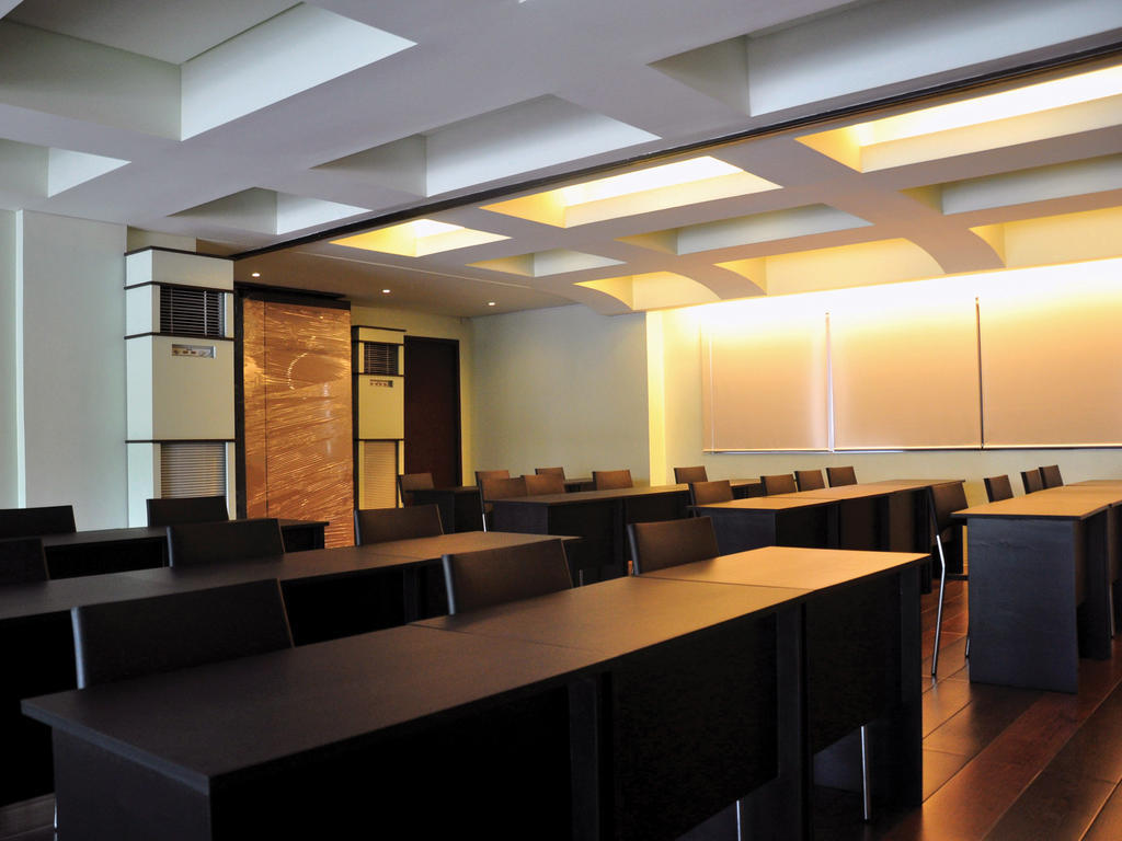 Soleste Suites Quezon City Εξωτερικό φωτογραφία