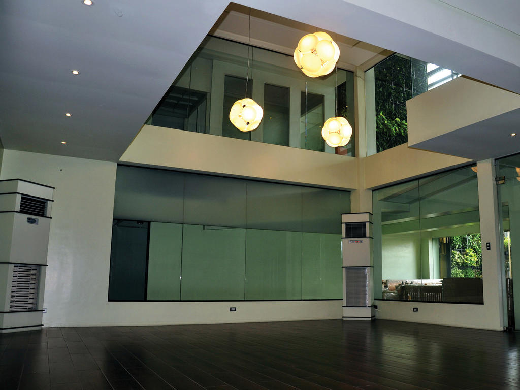 Soleste Suites Quezon City Εξωτερικό φωτογραφία